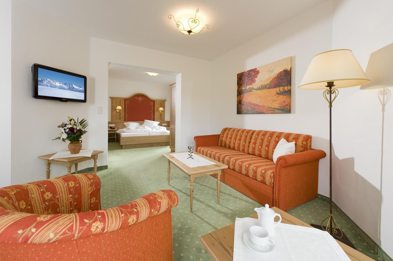 Landhotel Foehrenhof Ellmau Dış mekan fotoğraf